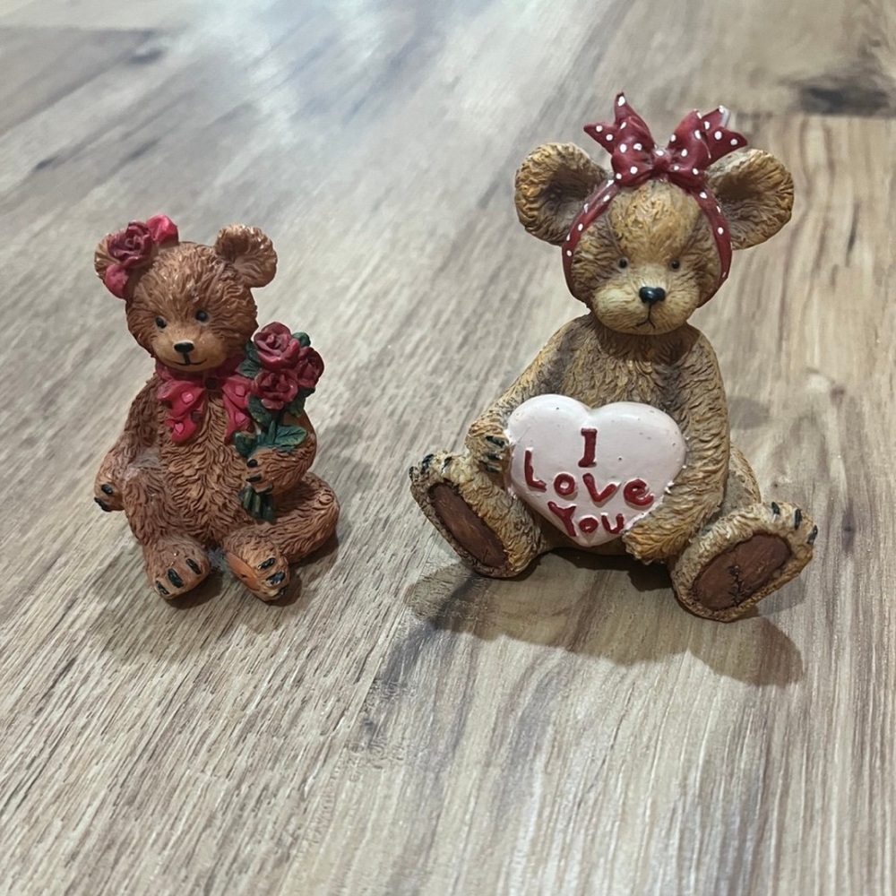 Cherished small Teddy Bear Collectables